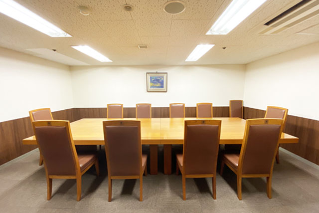 小会議室　セントラル